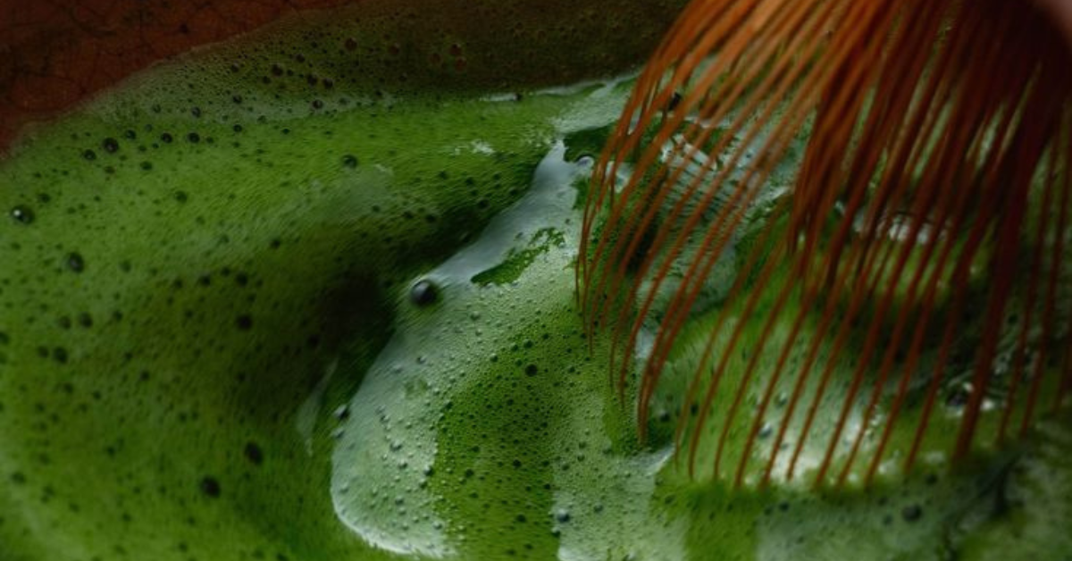 Matcha Benefits: Why This Ancient Green Tea Belongs in Your Daily Ritual
